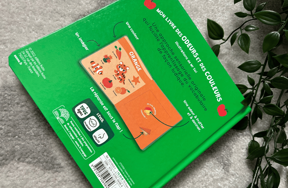 Livre des odeurs et des couleurs "fruits en folie"