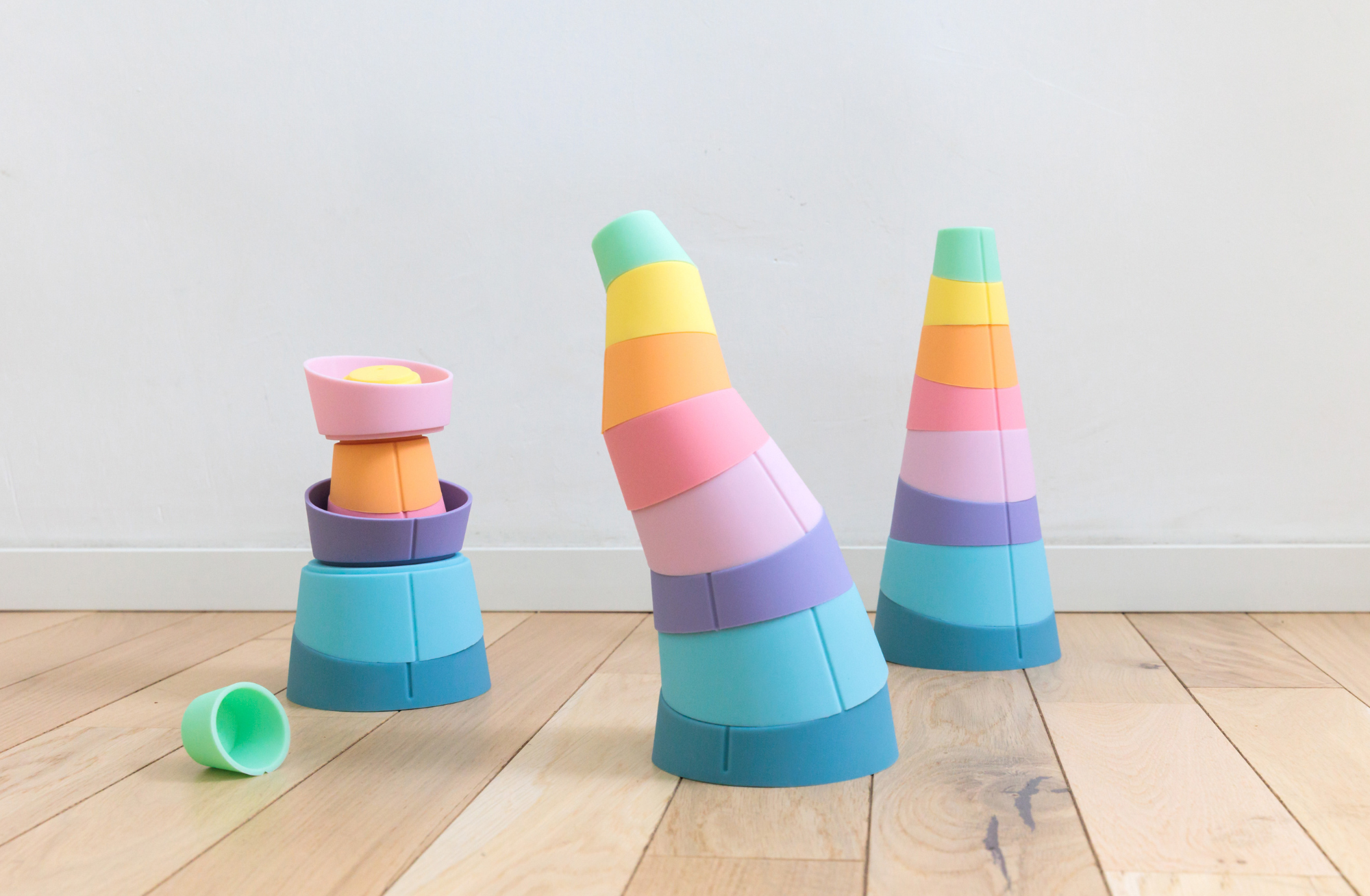 Jouet à empiler "Stak"