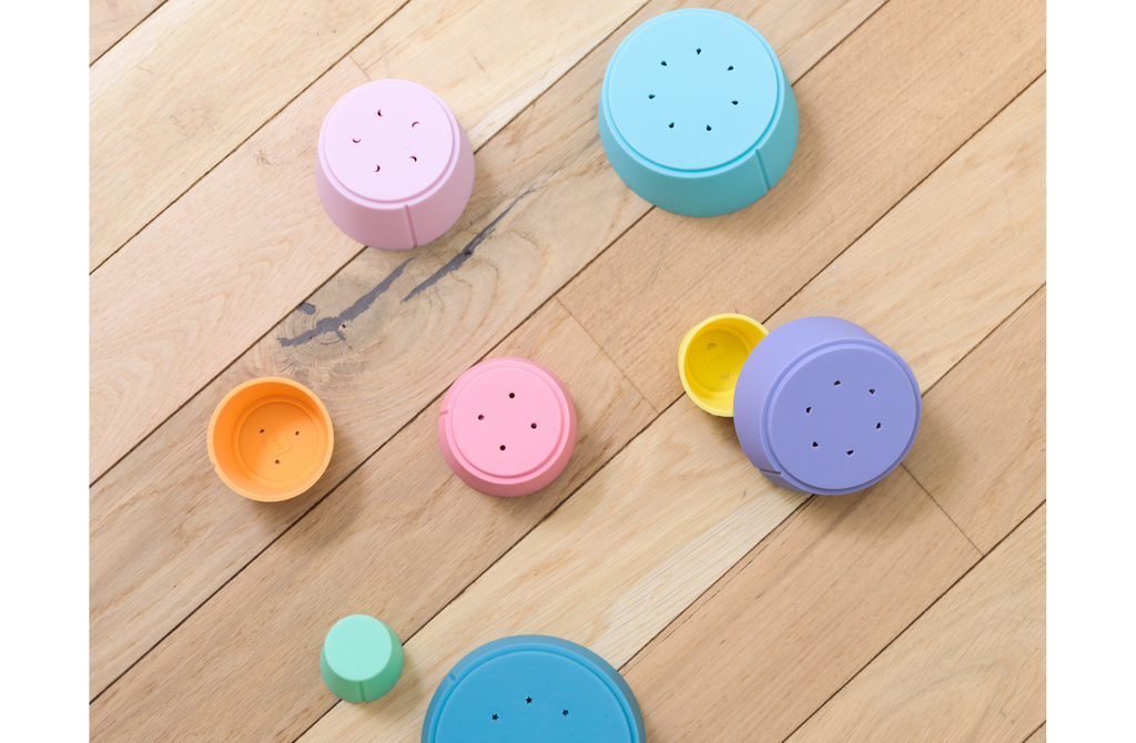 Jouet à empiler "Stak"