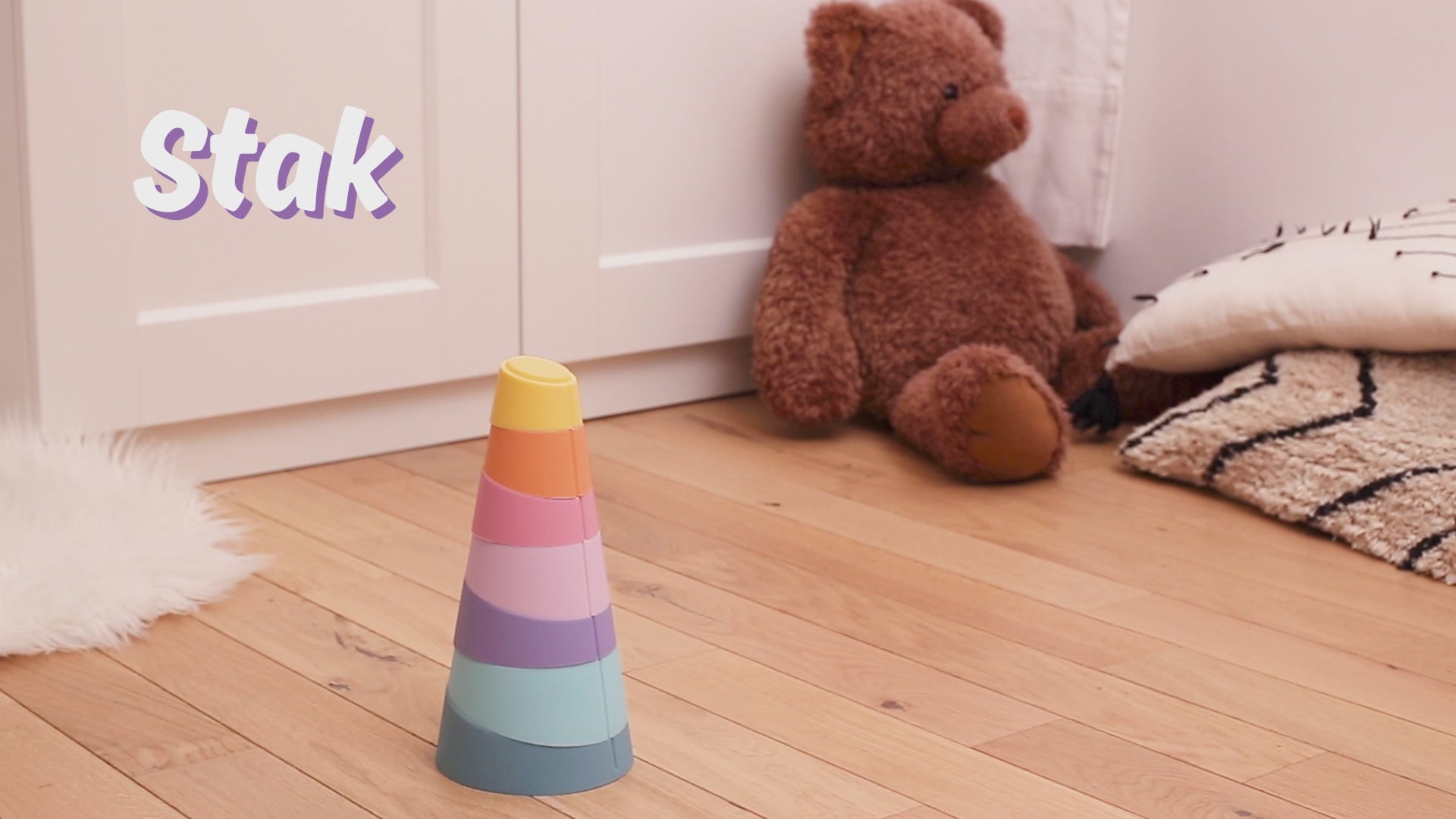 Jouet à empiler "Stak"